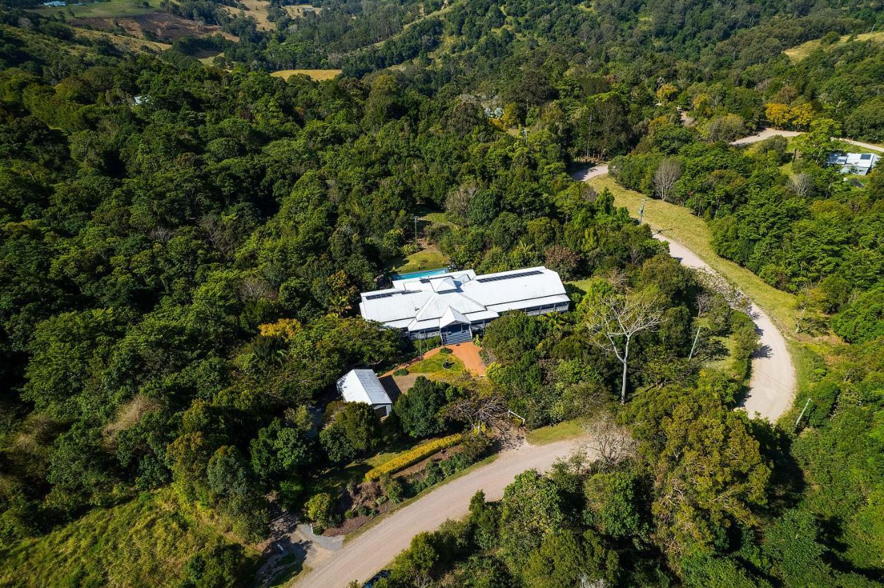 The Country House At Hunchy Montville Exterior photo